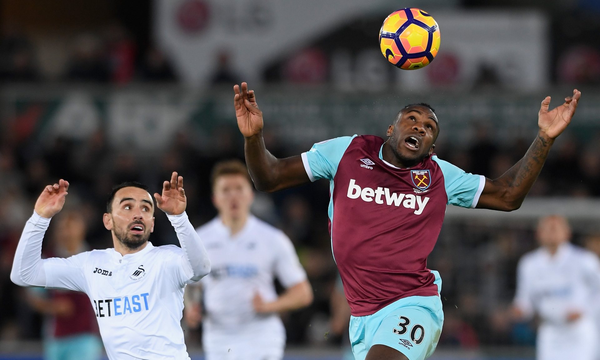 相信中国足 相信中国足