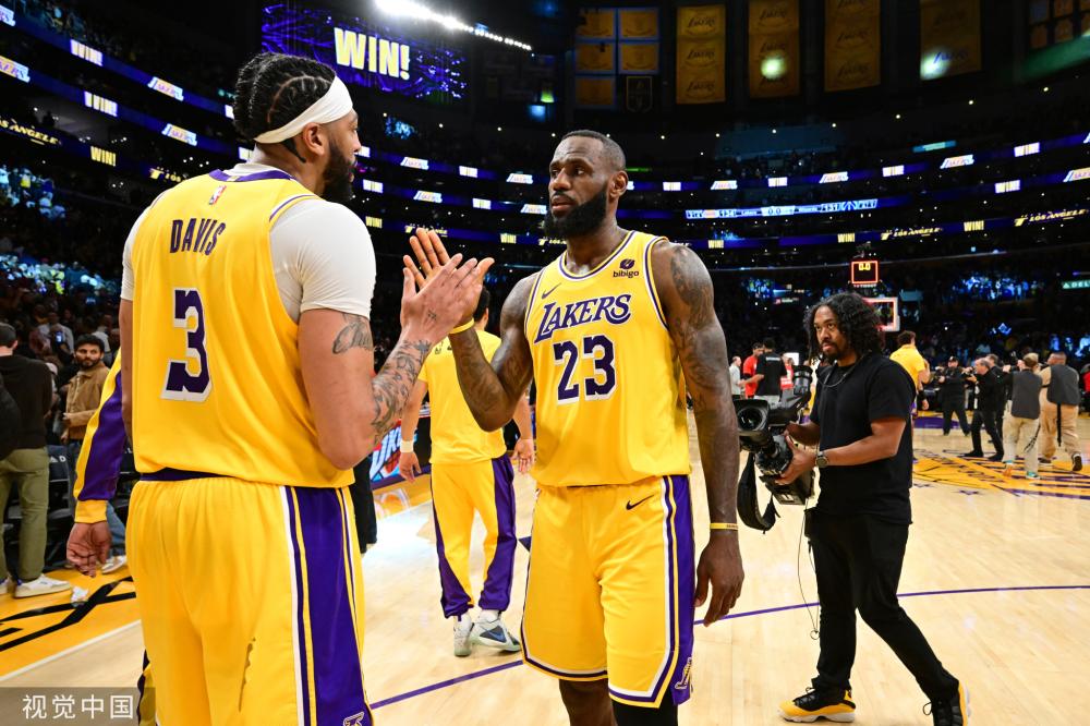 这背后是球 这背后是球